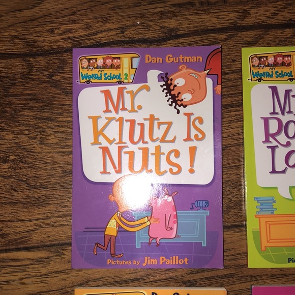 My Weird School books - Picture 2 of 6